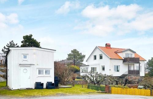 Ockero House | 2 person holiday home in Öckerö-By Traum