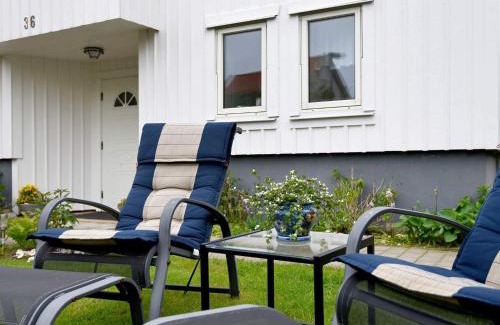 Lysekil House | 2 person holiday home in LYSEKIL