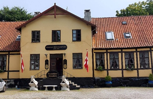 Tranekaer House | 2-person Room in a Hotel in Tranekaer