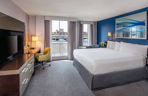West End Hotel | 2 Pet-Friendly Units! w/Pool, Close to USS Constitution Museum, Charlestown!