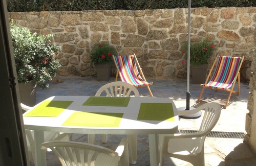 Porto Pollo House | 2 Pièces, Climatisé, à 150 m de la Plage, Tout Confort Pour 4 Personnes