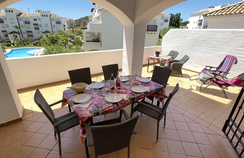 San Luis de Sabinillas Apartment | 2 private swimming pools, sand beach at 450m, South oriented terras