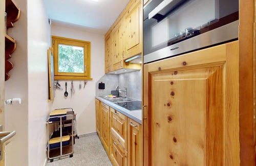 Celerina-Schlarigna Apartment | 2-room apartment, 50 m², on the 1st floor.