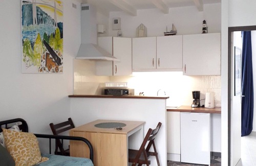 La Roche-Bernard Apartment | 2 room apartment 100 m from the Port de la Roche Bernard