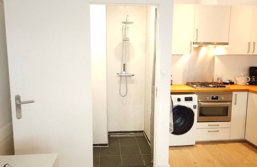 Alkmaar Apartment | 2-room Apartment + 2 E-bikes