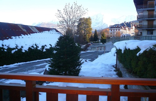 Combloux Apartment | 2-room apartment for 5 people, 500m from village, parking, ski locker