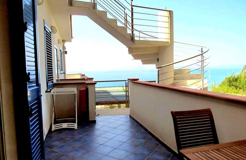 Capo d'Orlando Apartment | 2-room apartment in a wonderful seaview resort