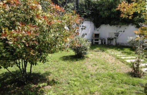Sud Apartment | 2 room apartment in Borgo Roma with parking and garden