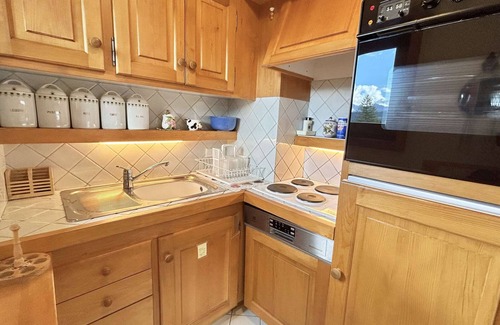 Le Planellet Apartment | 2-room apartment with balcony, Megève, sleeps 4