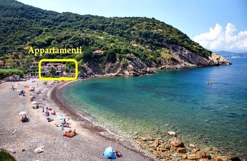 Rio nell'Elba Apartment | 2-Room apartment with terrace, right on the beach of Nisportino