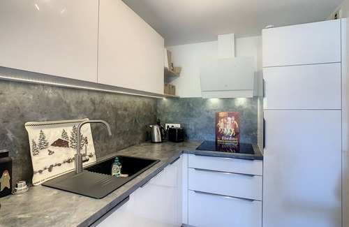Combloux Apartment | 2-room + cabin apartment near village and ski lift, equipped kitchen