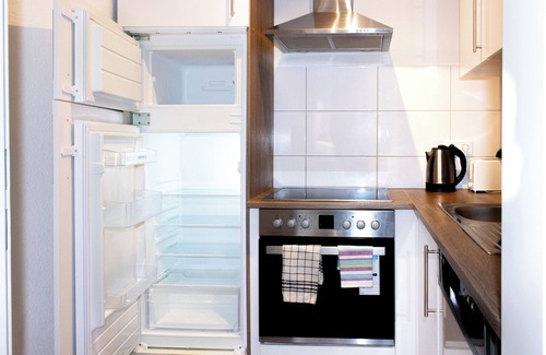 Huttrop Apartment | 2-room | central | modern | WLAN | Smart-TV