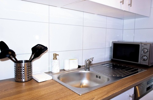 Huttrop Apartment | 2-room | central | modern | WLAN | Smart-TV