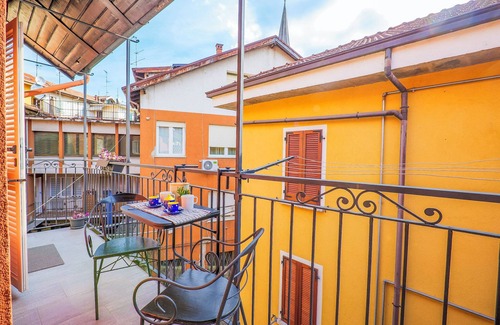 Omegna Apartment | 2-room corner apartment with balcony in the heart of the old town