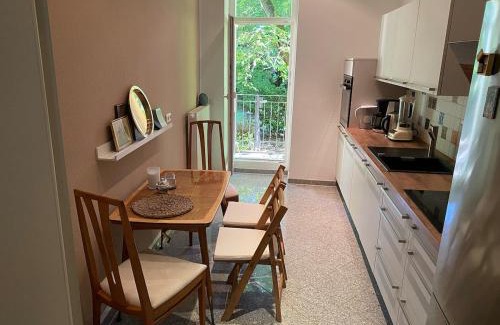 Suedvorstadt Apartment | 2 Schlafzimmer Wohnung für 5 Personen, Balkon, Hunde willkommen