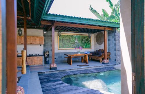 Penestanan Villa | 2 Seasons : Villa star - Luxury with private pool