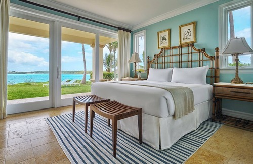 Rokers Point Hotel | 2 Spacious Oceanfront Room: Outdoor Pool Access with Panoramic Ocean Views