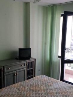 Trakata Apartment | 2 staen apartament v zatvoren komples s basein