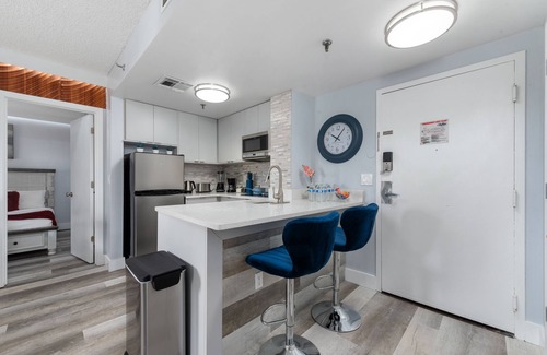 Southwest Orlando Apartment | 2 suites apartment near to the Universal Studios