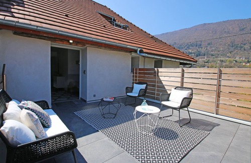 Cessenaz Apartment | 2 TERRACES with LAKE VIEW - annecy home *
