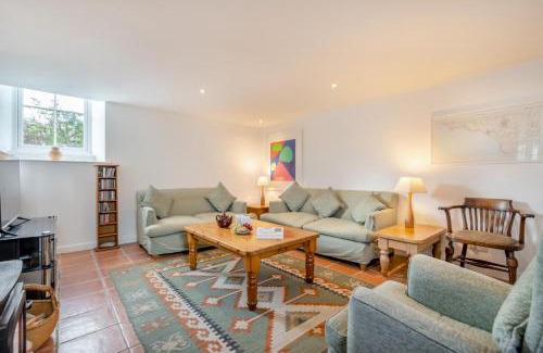 Saint Erth Praze House | 2 The Chapel