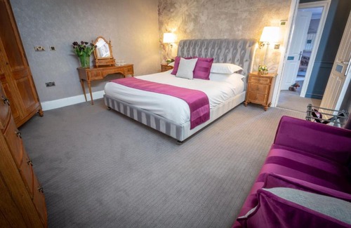 Tarporley House | 2 Tollemache