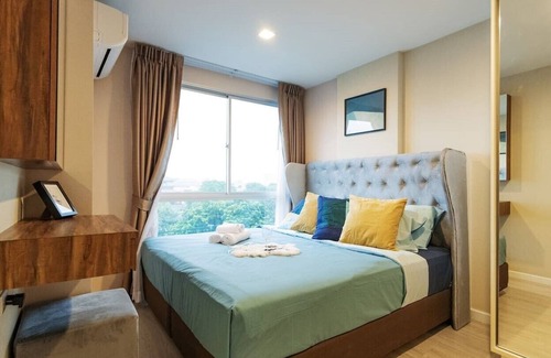 Khlong Toei Condo | 2 Units Apartment for 6PPL / Bangkok University near bts Ekkamai Station