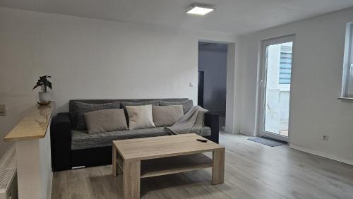 Ehlscheid Apartment | 2 Zimmer Ferienwohnung mit Terrasse