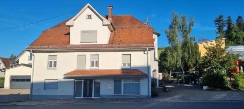 Neukirch Apartment | 2 Zimmerwohnung in 88099 Neukirch ab 2 Übernachtungen