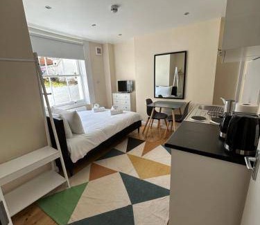 South Hampstead Apartment | 20 m² Apartment ∙ 1 bedroom ∙ 2 guests