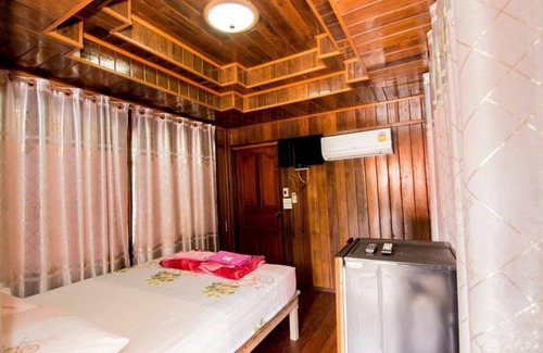 Bang Rachan House | 20 m² Bungalow ∙ 2 guests