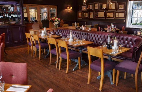 Cranleigh House | 20 m² Motel ∙ 4 guests