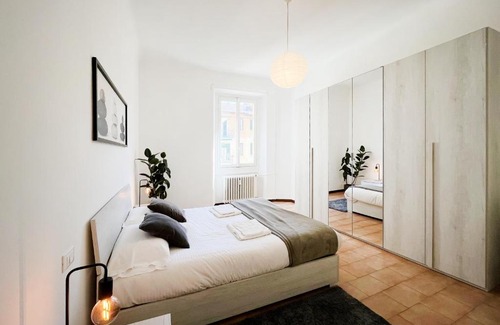 Segnano Apartment | [20 min Duomo] *Design Apartment*
