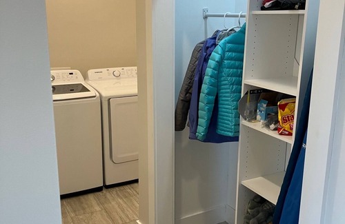 Kamas House | 20 minutes to summer activities in Park City, 5 minutes to Uinta Scenic Highway