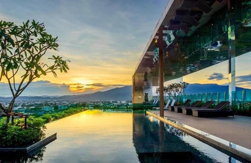 Chang Khlan Apartment | 20% off New Listing - Luxurious and modern condo