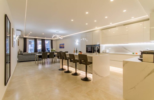 Qawra Apartment | 200 m² Apartment ∙ 3 bedrooms ∙ 8 guests