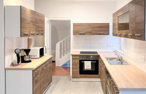 Willich Apartment | 200 m² Apartment ∙ 5 bedrooms ∙ 14 guests