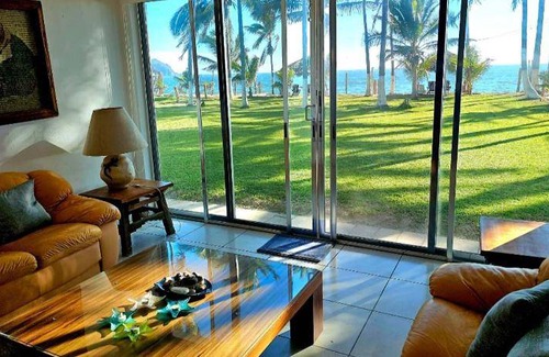 Barra de Navidad House | 200 m² House ∙ 2 bedrooms ∙ 6 guests