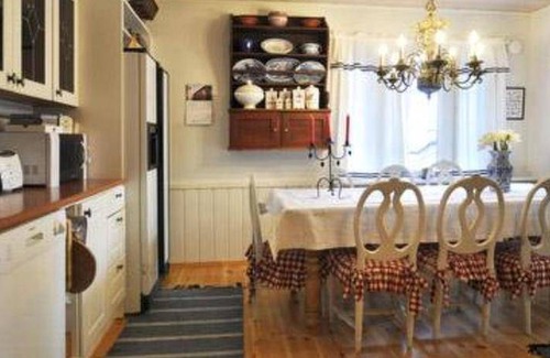 Sibbo House | 200 m² House ∙ 1 bedroom ∙ 9 guests