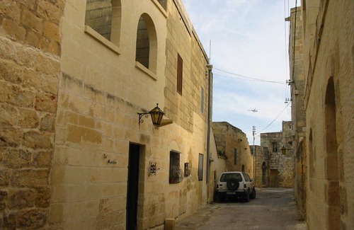 Xewkija House | 200 m² House ∙ 3 bedrooms ∙ 6 guests