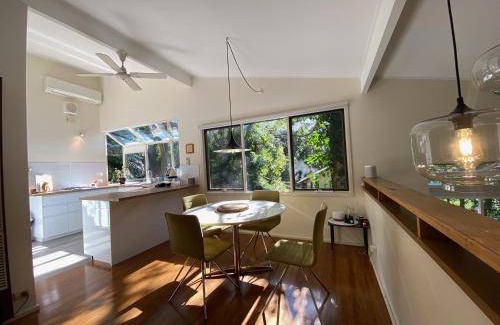Sassafras House | 200 m² House ∙ 3 bedrooms ∙ 6 guests