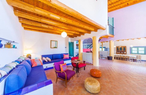 Mascali House | 200 m² House ∙ 3 bedrooms ∙ 6 guests