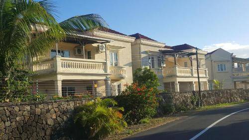Palmar House | 200 m² House ∙ 3 bedrooms ∙ 6 guests