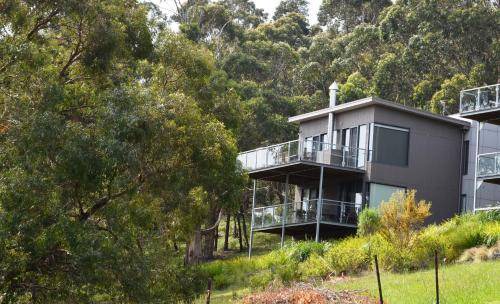 Lorne House | 200 m² House ∙ 4 bedrooms ∙ 8 guests