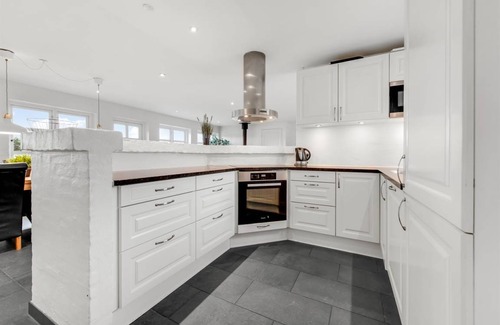 Blavand Strand House | 200 m² House ∙ 5 bedrooms ∙ 10 guests