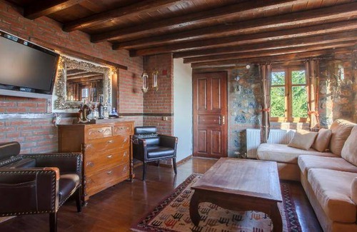 Aghios Athanasios Villa | 200 m² Villa ∙ 3 bedrooms ∙ 8 guests