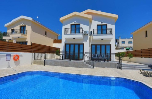 Meladeia Villa | 200 m² Villa ∙ 3 bedrooms ∙ 6 guests