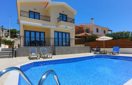 Meladeia Villa | 200 m² Villa ∙ 3 bedrooms ∙ 6 guests