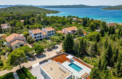 Muline Villa | 200 m² Villa ∙ 3 bedrooms ∙ 8 guests