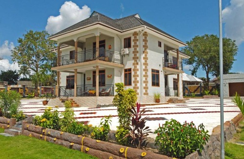 Kunduchi Villa | 200 m² Villa ∙ 5 bedrooms ∙ 10 guests